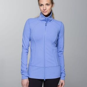Lululemon Nice Asana Lullaby luon periwinkle running jacket 10